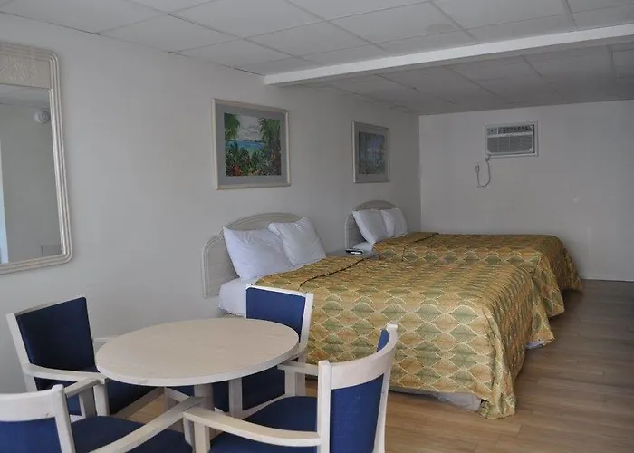 Islander Motel 2*