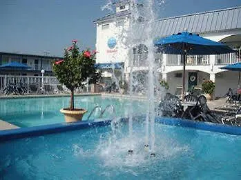 Islander Motel 2*